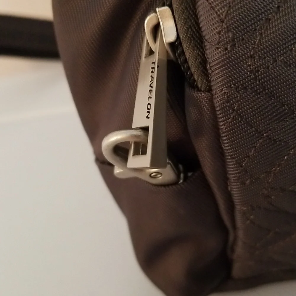 Travelon stylish dark